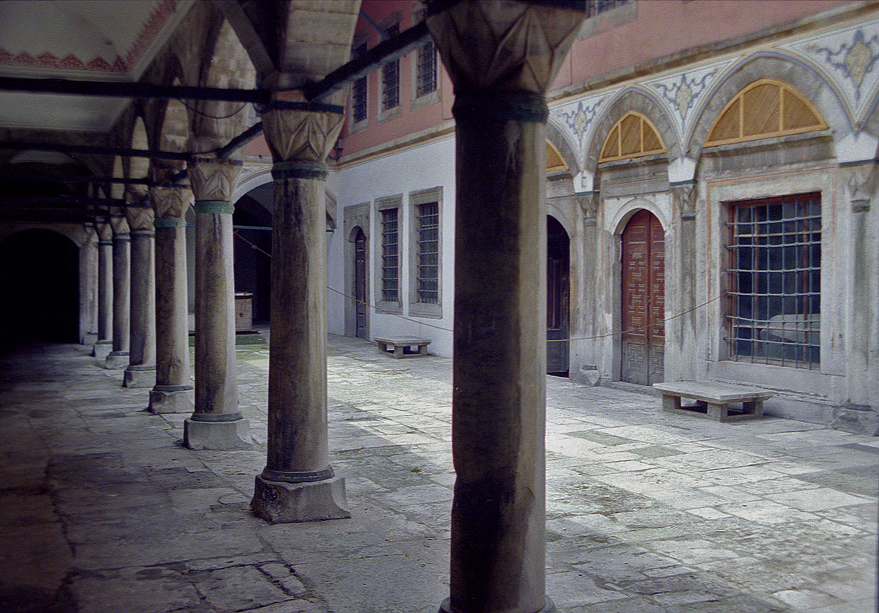 25.06.1993 | Topkapi | kleiner Innenhof im Harem