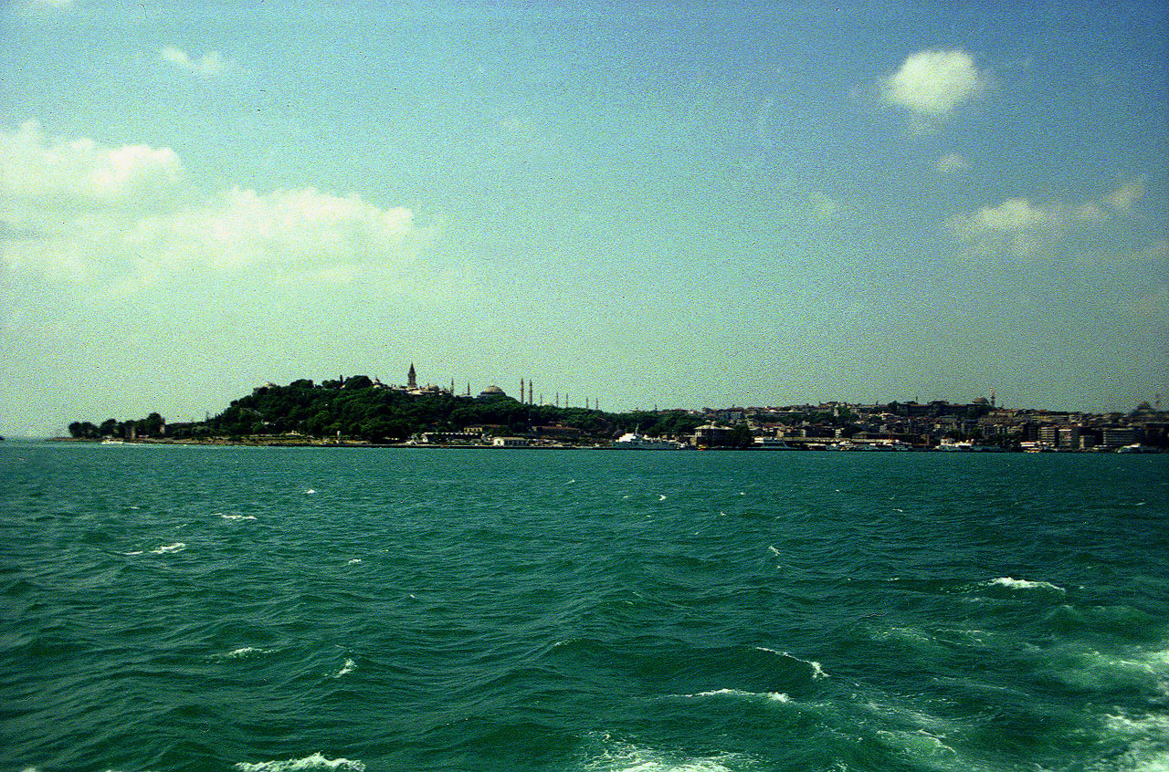 26.06.1993 | Bosporus Tour | Topkapi Palast und Moscheen Panorama