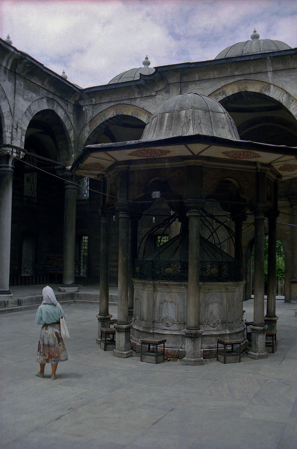 27.06.1993 | Tulpen Moschee | Brunnen der Laleli Camii