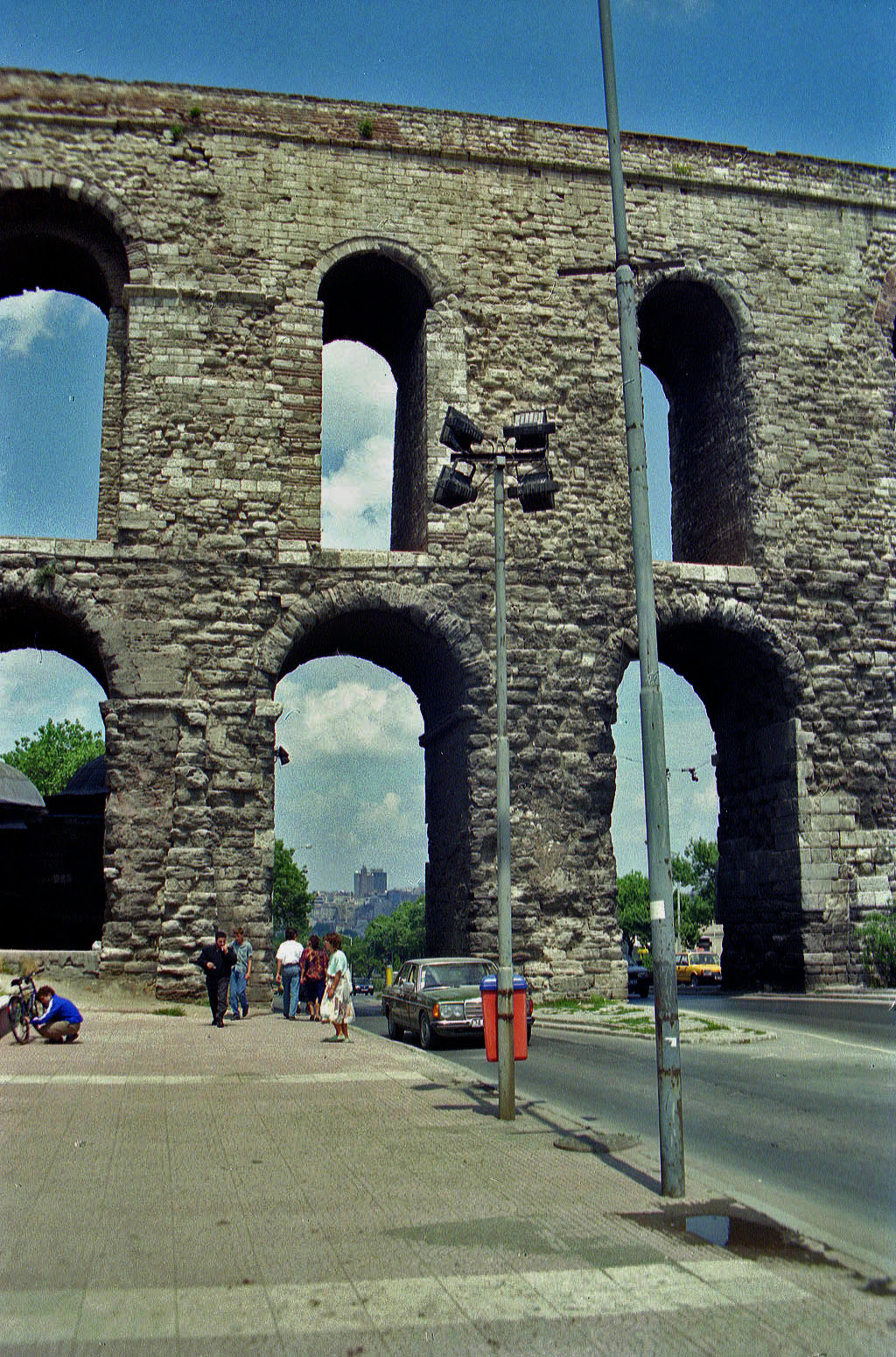 27.06.1993 | Valens Aquädukt | Wasserversorgung der antiken Stadt