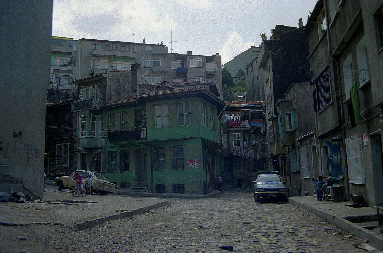 27.06.1993 | Goldenes Horn | typische Seitenstrassen oberhalb