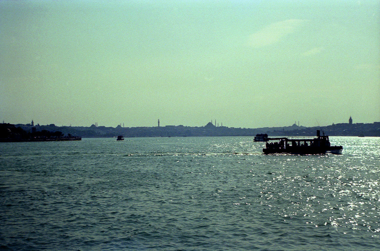 27.06.1993 | Üsküdar | Istanbul Panorama vom Topkapi bis Galataturm