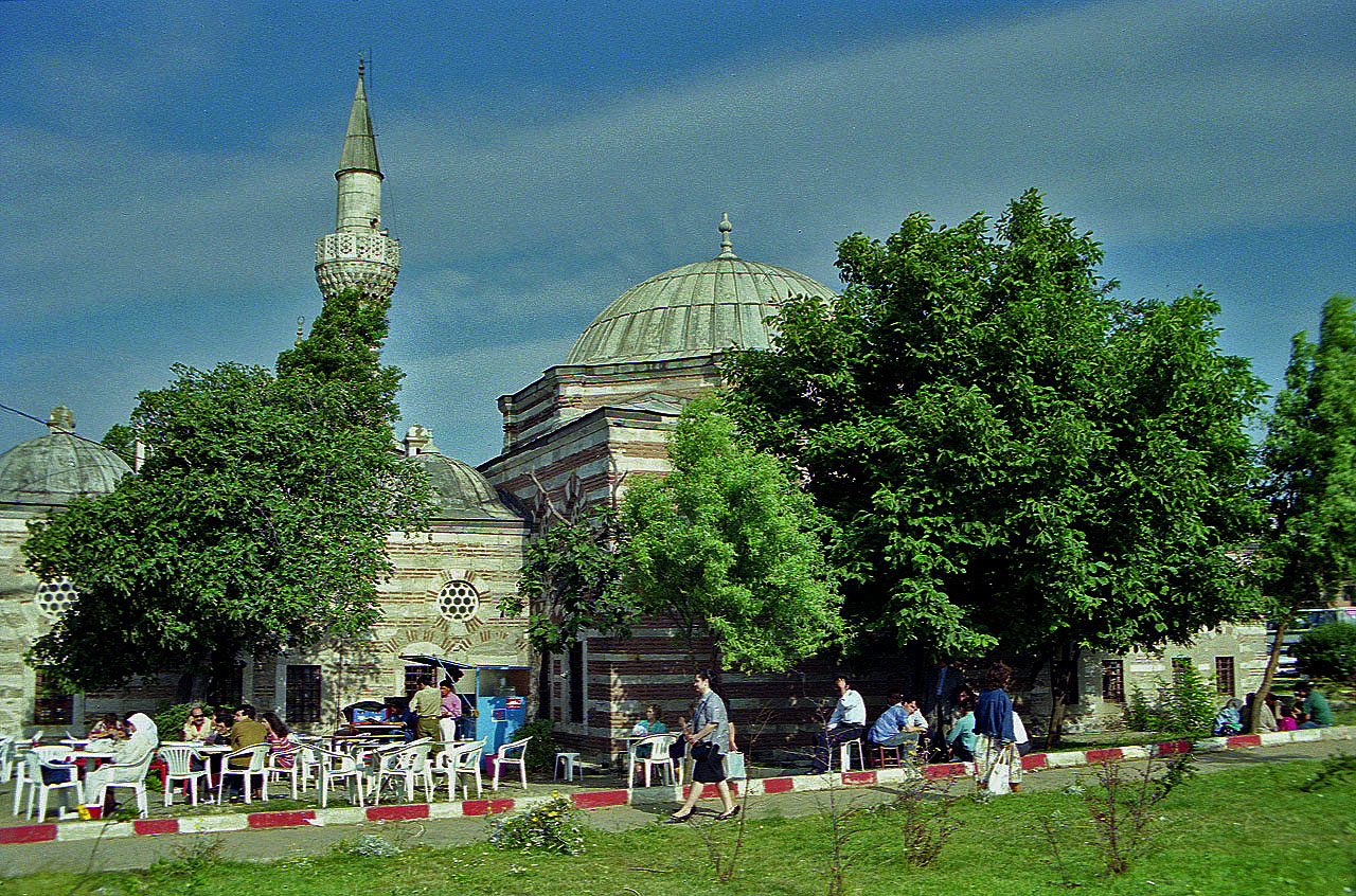 27.06.1993 | Üsküdar | Cafe vor der Semsi Pascha Moschee