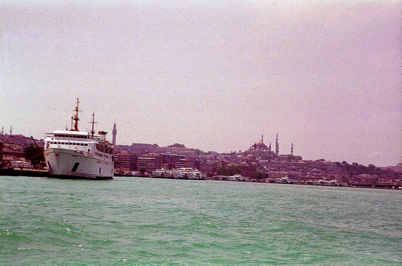 29.06.1993 | Bootsfahrt   | Blick auf Moscheen Panorama
