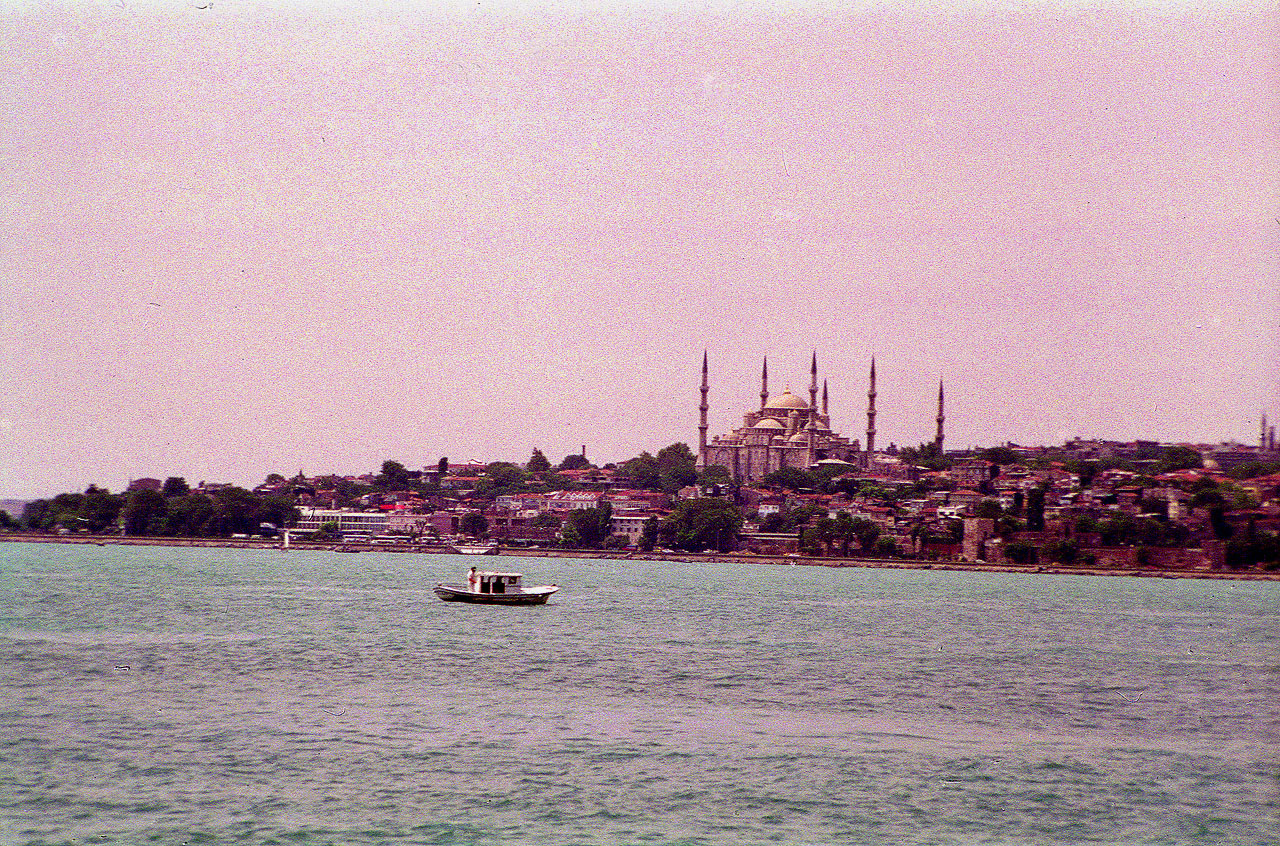 29.06.1993 | Bootsfahrt   | Blaue Moschee über Kumkapi