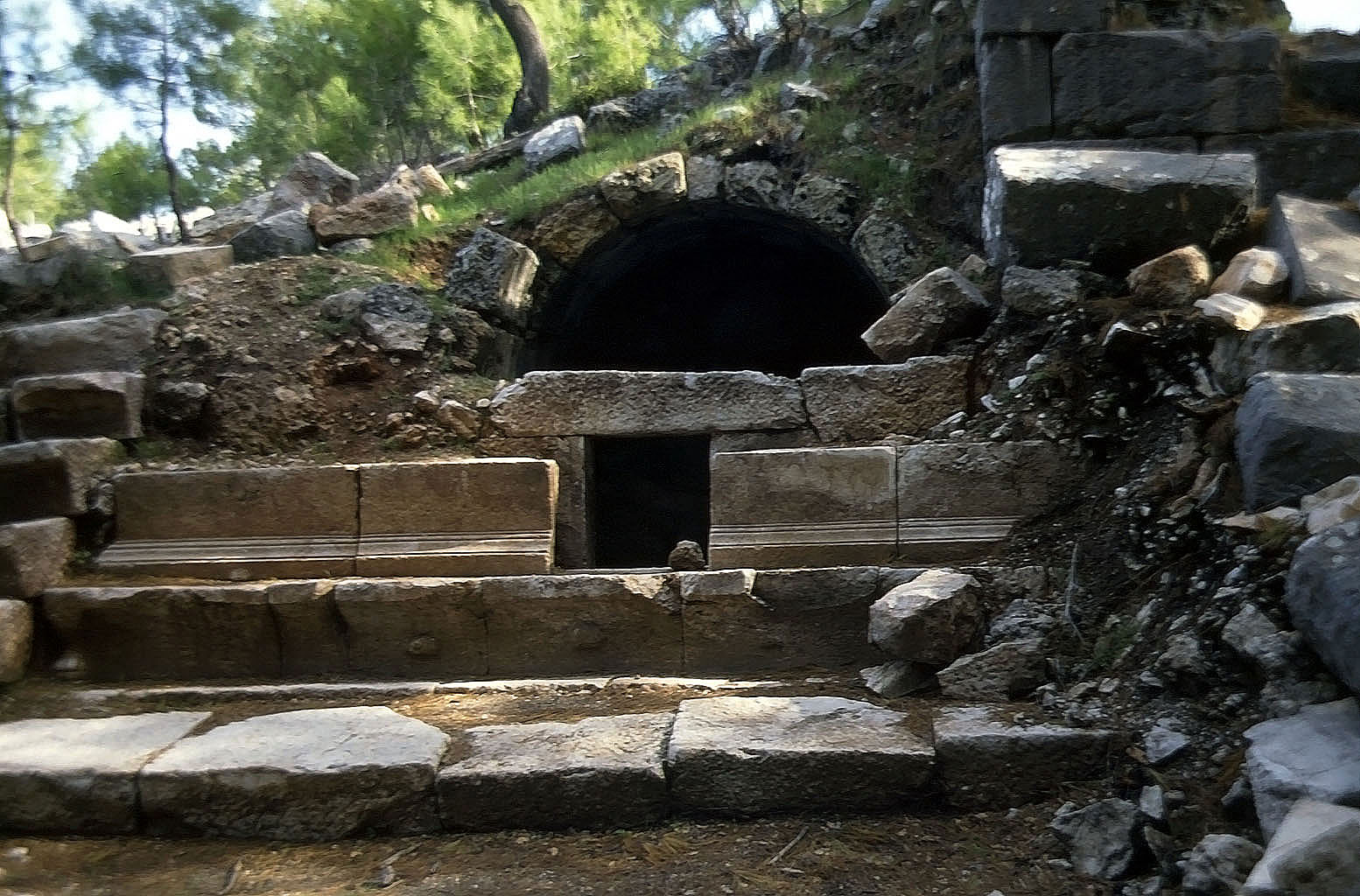 23.04.1993 | Stadion | Stützbogen beim Stadion