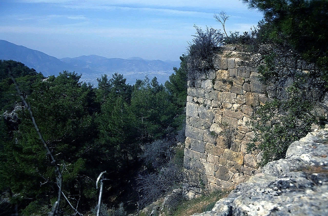 23.04.1993 | Stadtmauer | Kyklopische Stadtmauer