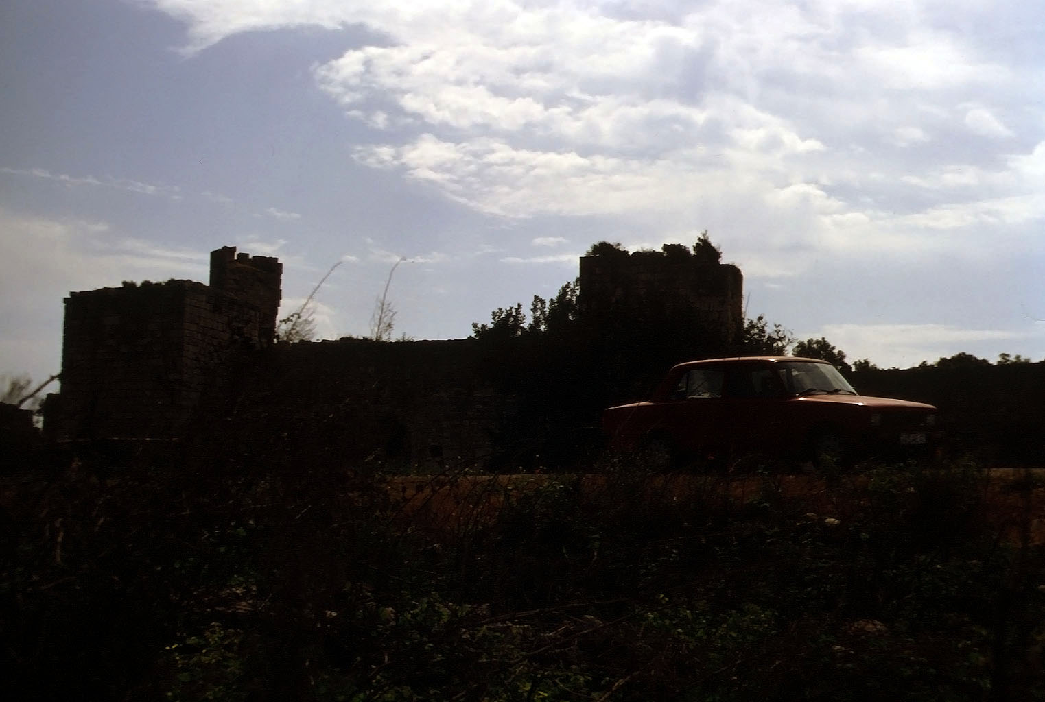 30.04.1993 | Landburg | massives Festungsmauerwerk