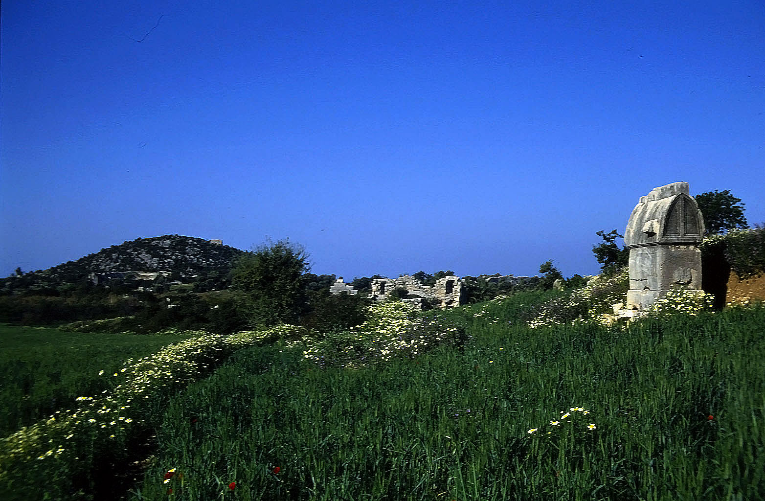 22.04.1993 | Sarkophag | sarkophag und Hafenthermen