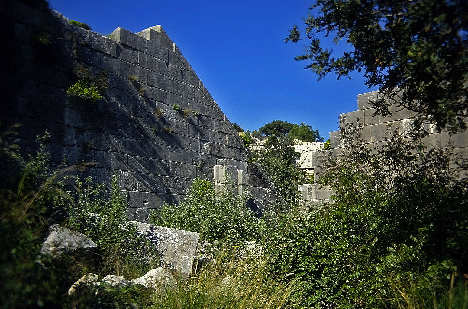 22.04.1993 | Theater | seitliche Stützkonstruktionen