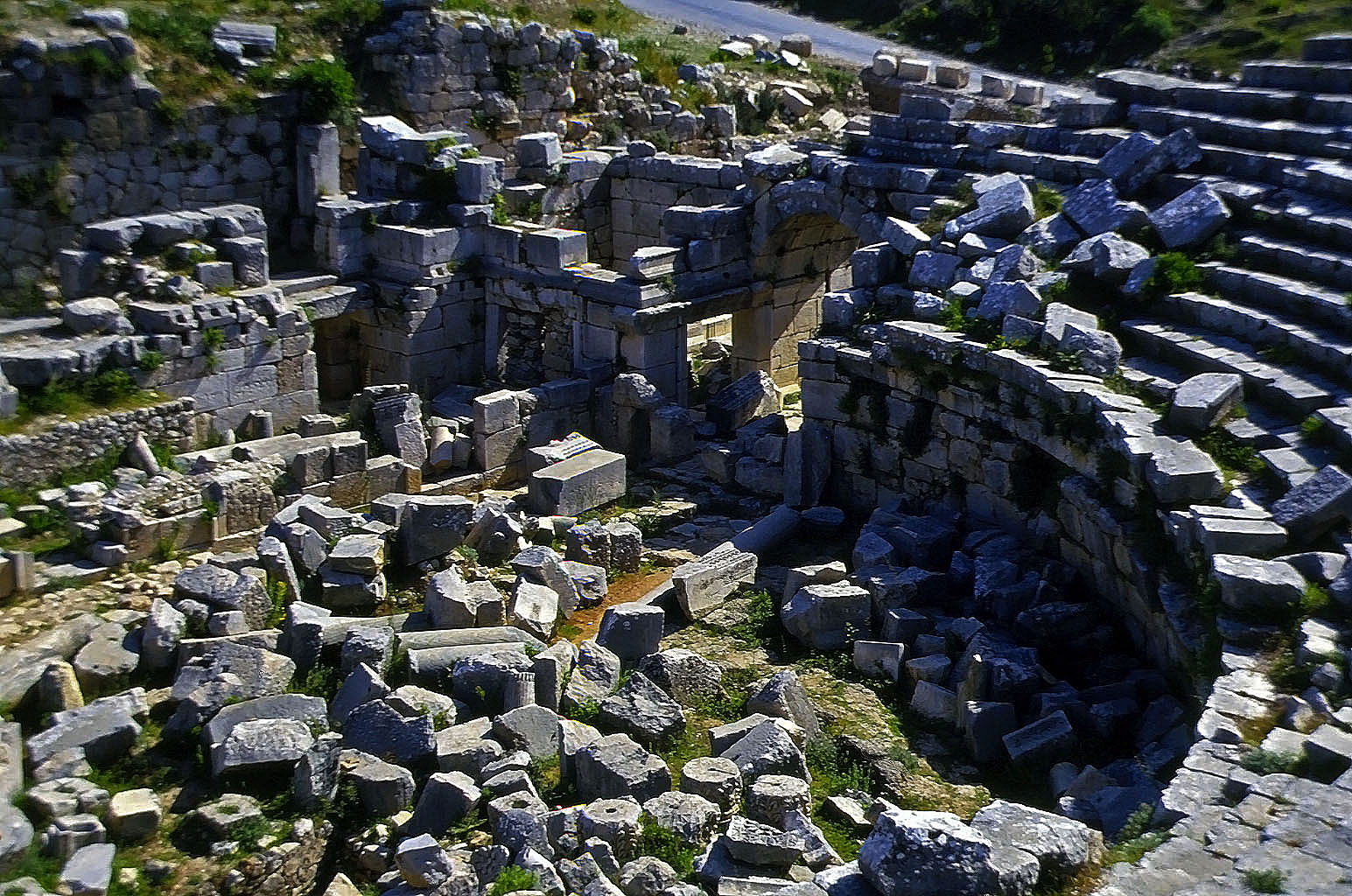 22.04.1993 | Theater   | Bühne, Seiteneingänge und Sitzreihen