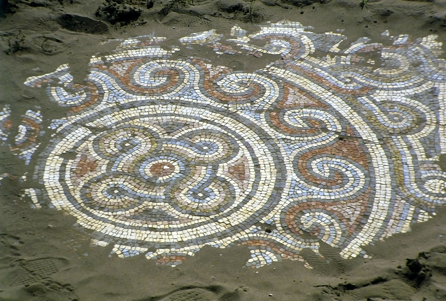 22.04.1993 | Basilika | Mosaikboden in byzantin. Basilika
