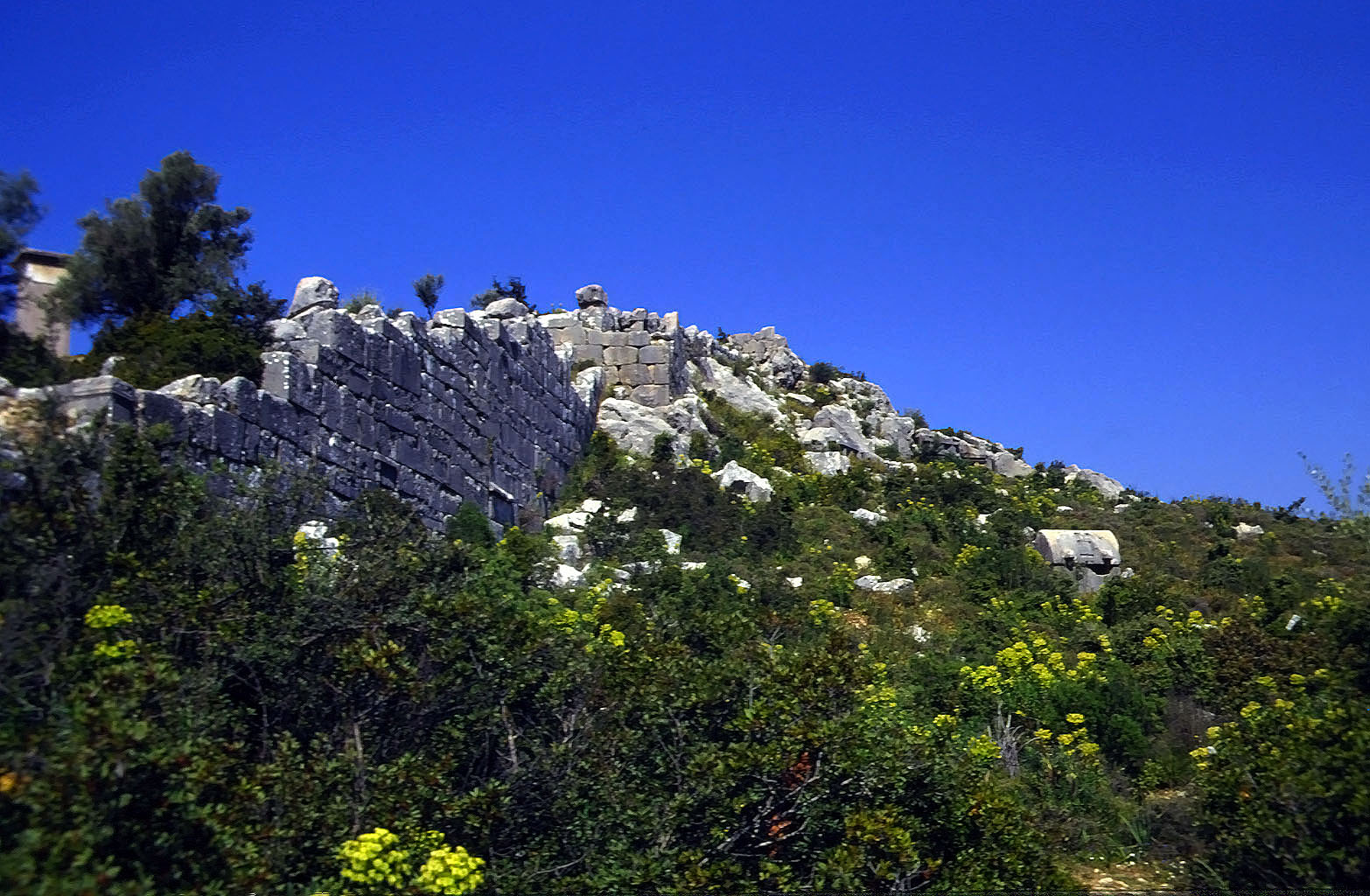 22.04.1993 | Stadtmauer | Mauerreste am Akropolishang